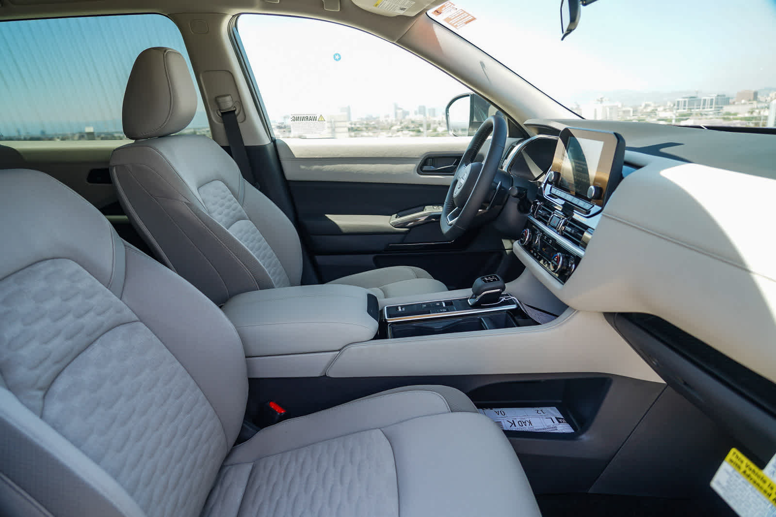 Thumbnail: 2025 Nissan Pathfinder - 19