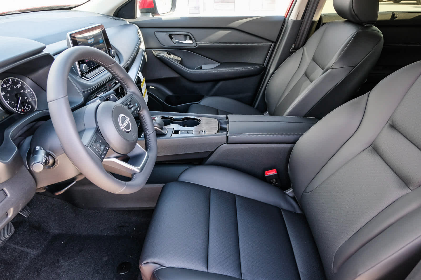 Thumbnail: 2025 Nissan Rogue - 20