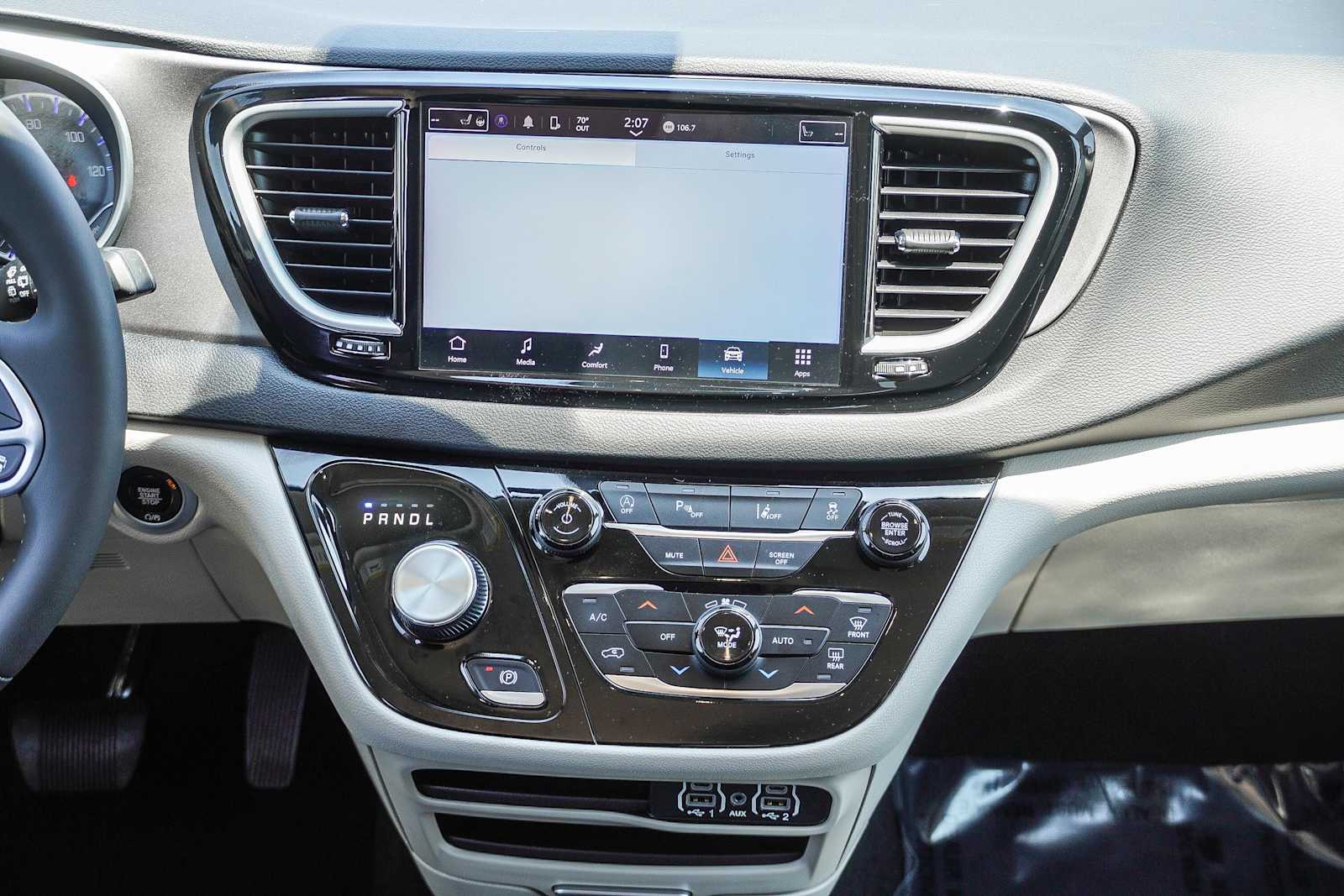 2023 Chrysler Pacifica Touring L 14