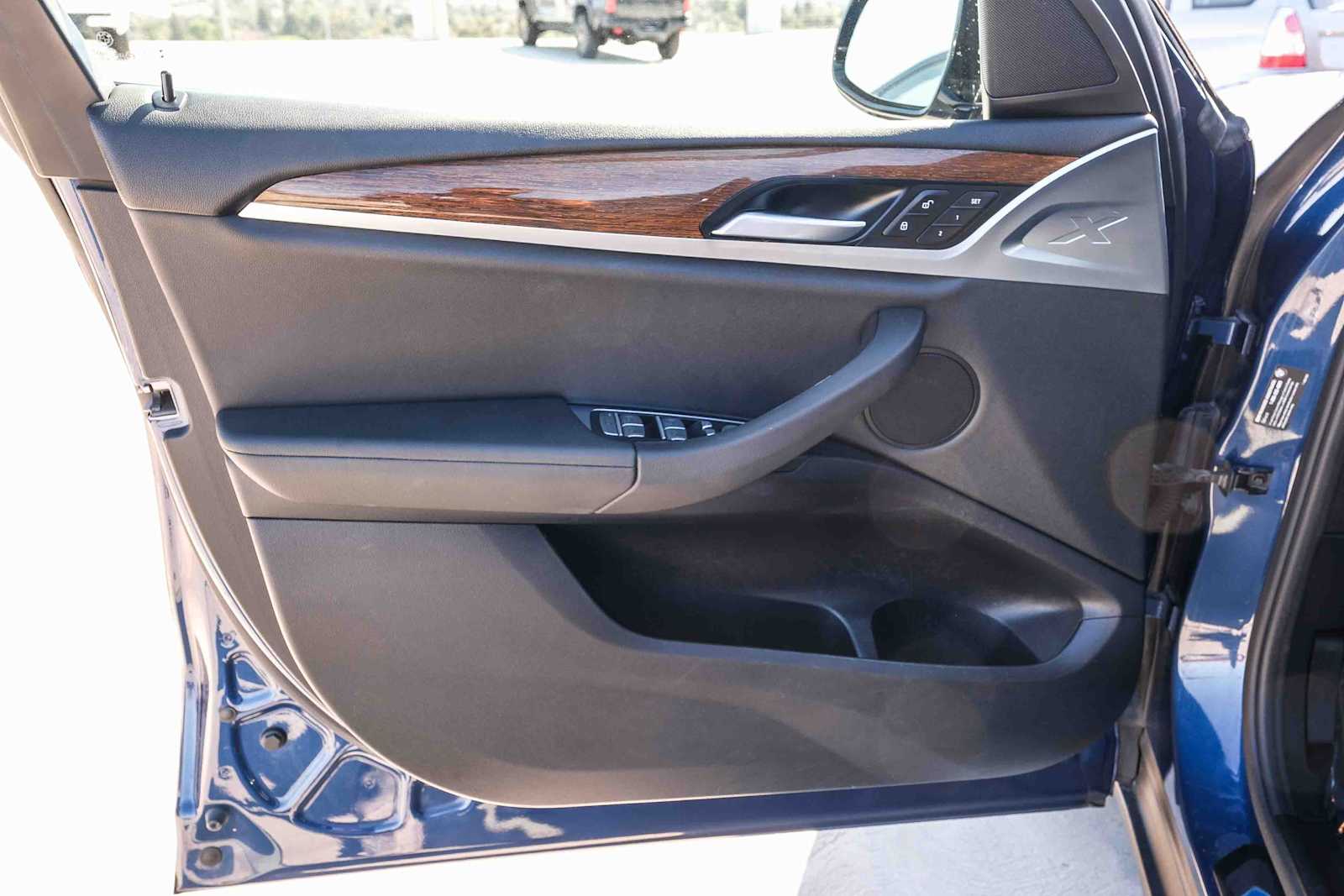 Thumbnail: 2020 BMW X3 - 23