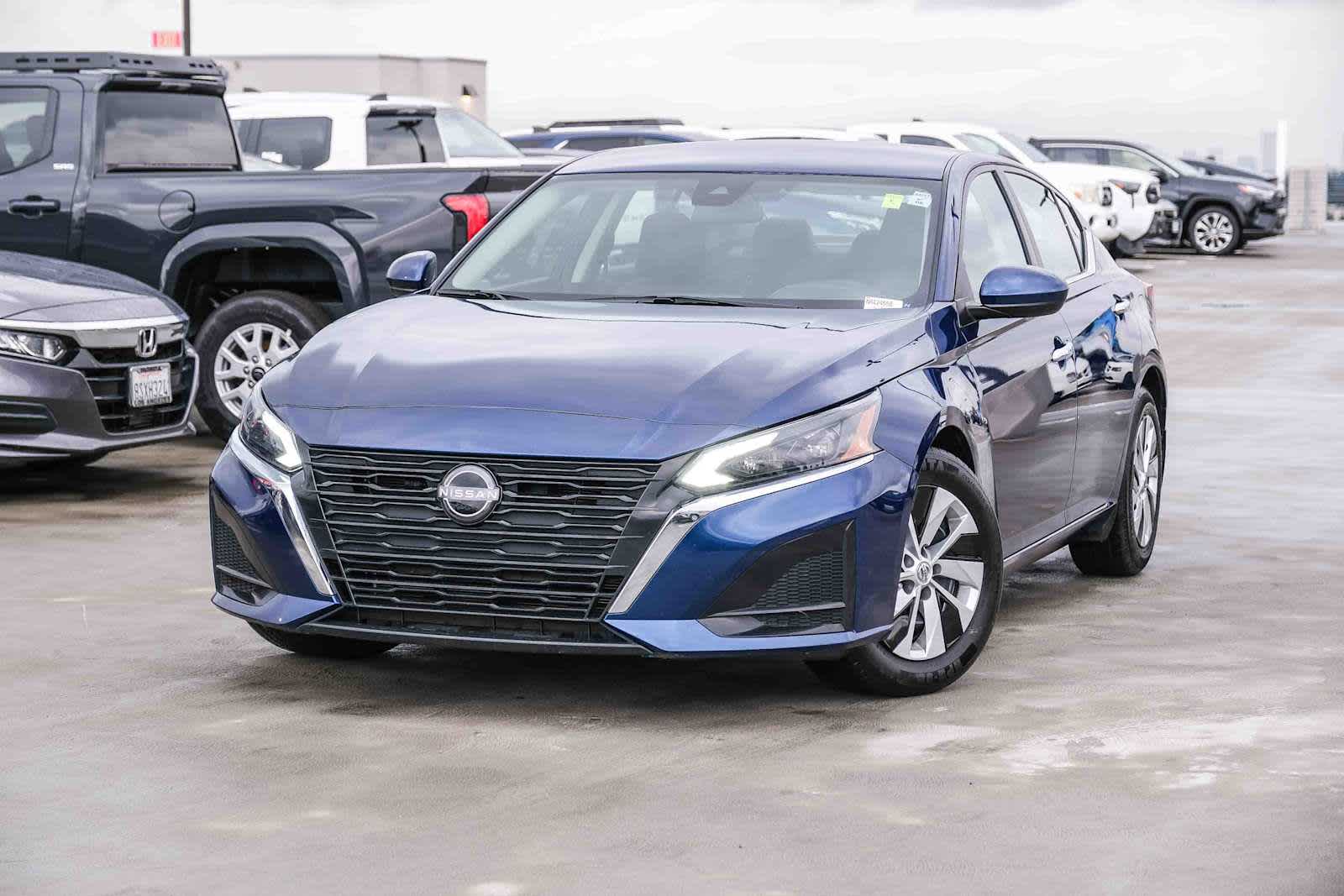 Thumbnail: 2023 Nissan Altima - 1