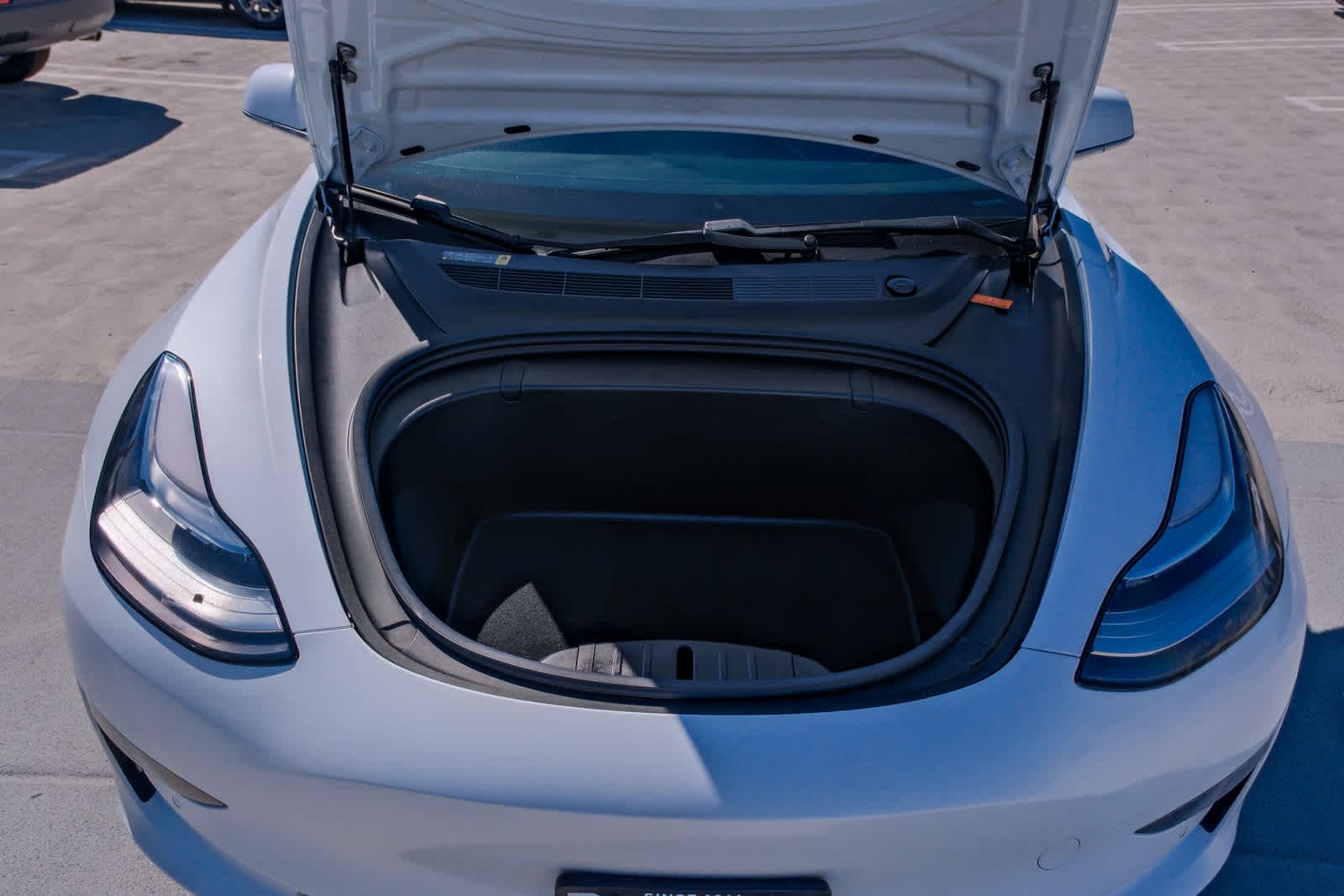 Thumbnail: 2018 Tesla Model 3 - 25