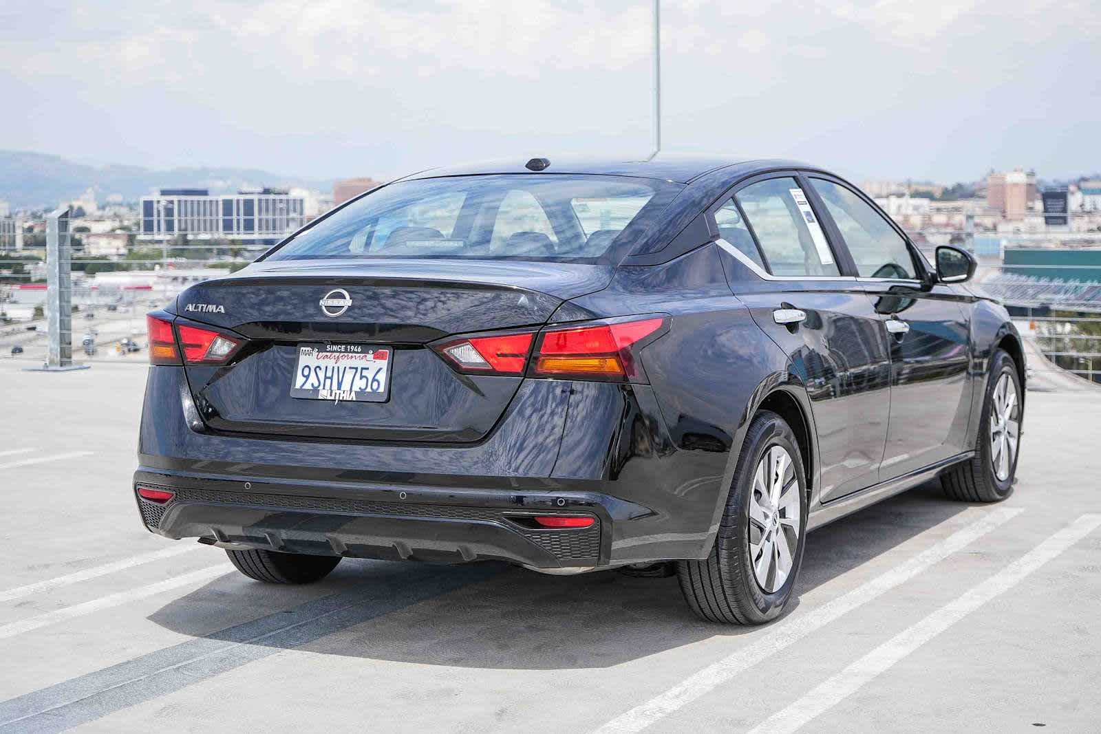 Thumbnail: 2025 Nissan Altima - 6