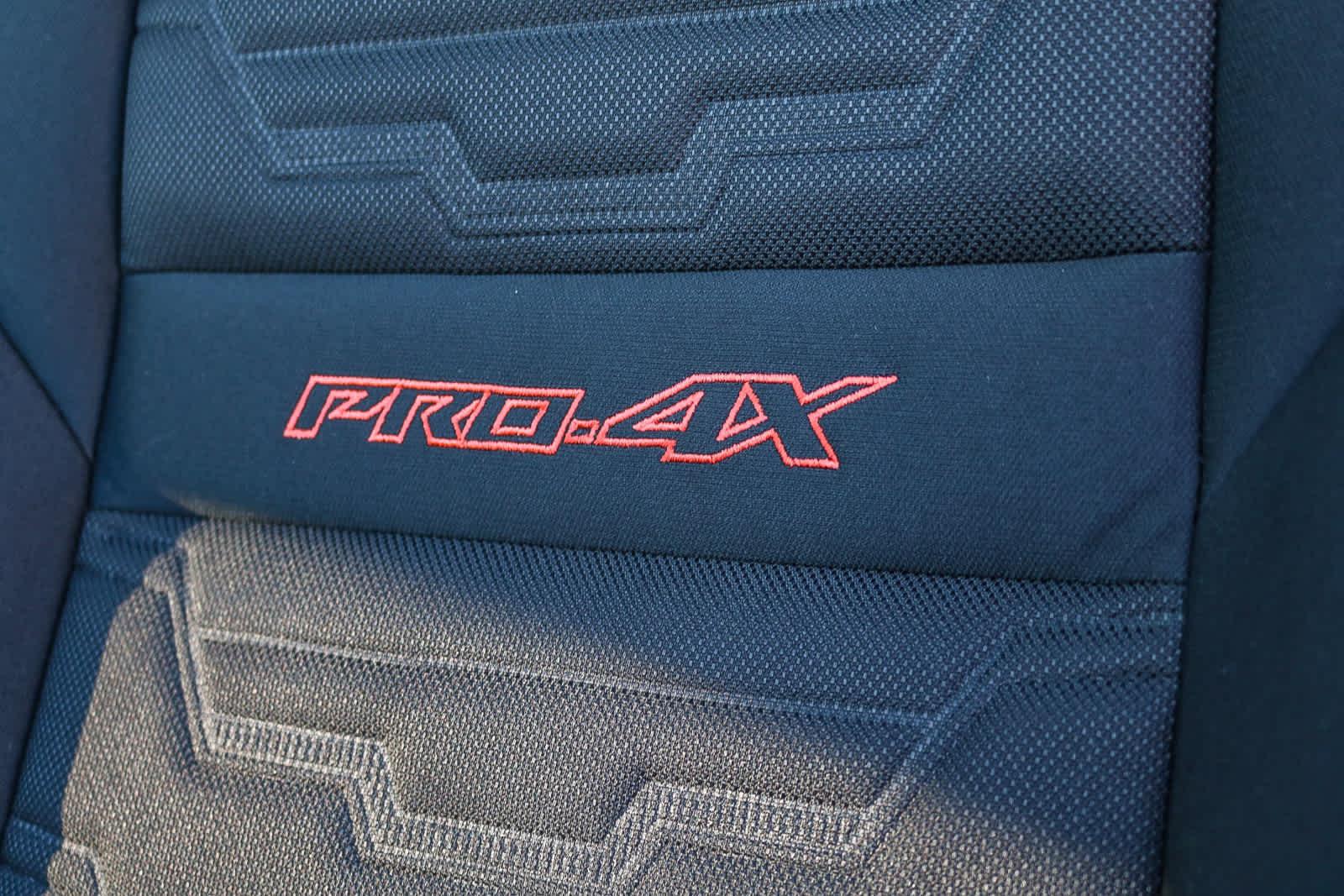 Thumbnail: 2026 Nissan Frontier - 26