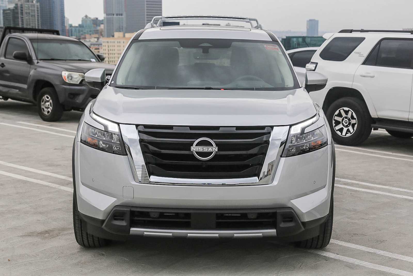 Thumbnail: 2025 Nissan Pathfinder - 2