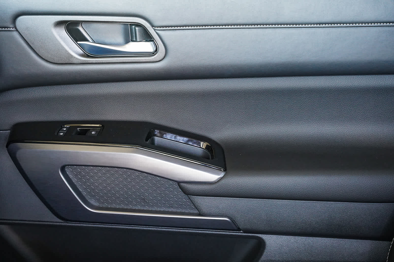 Thumbnail: 2025 Nissan Pathfinder - 22