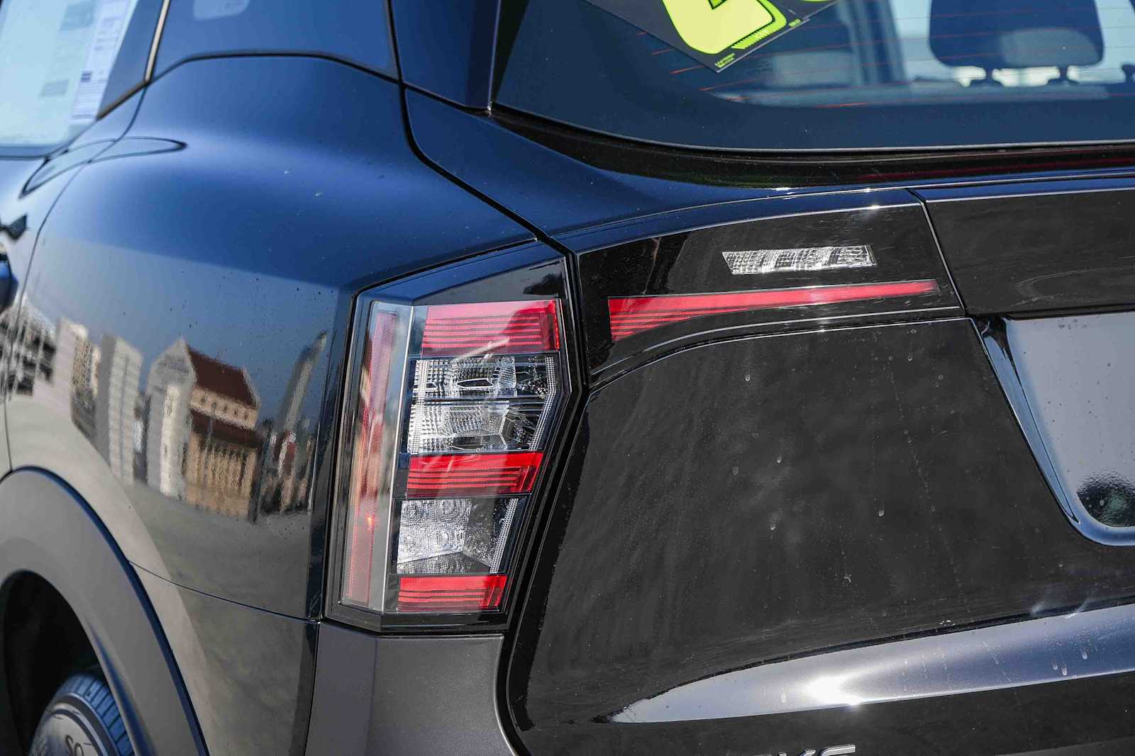Thumbnail: 2026 Nissan Kicks - 9