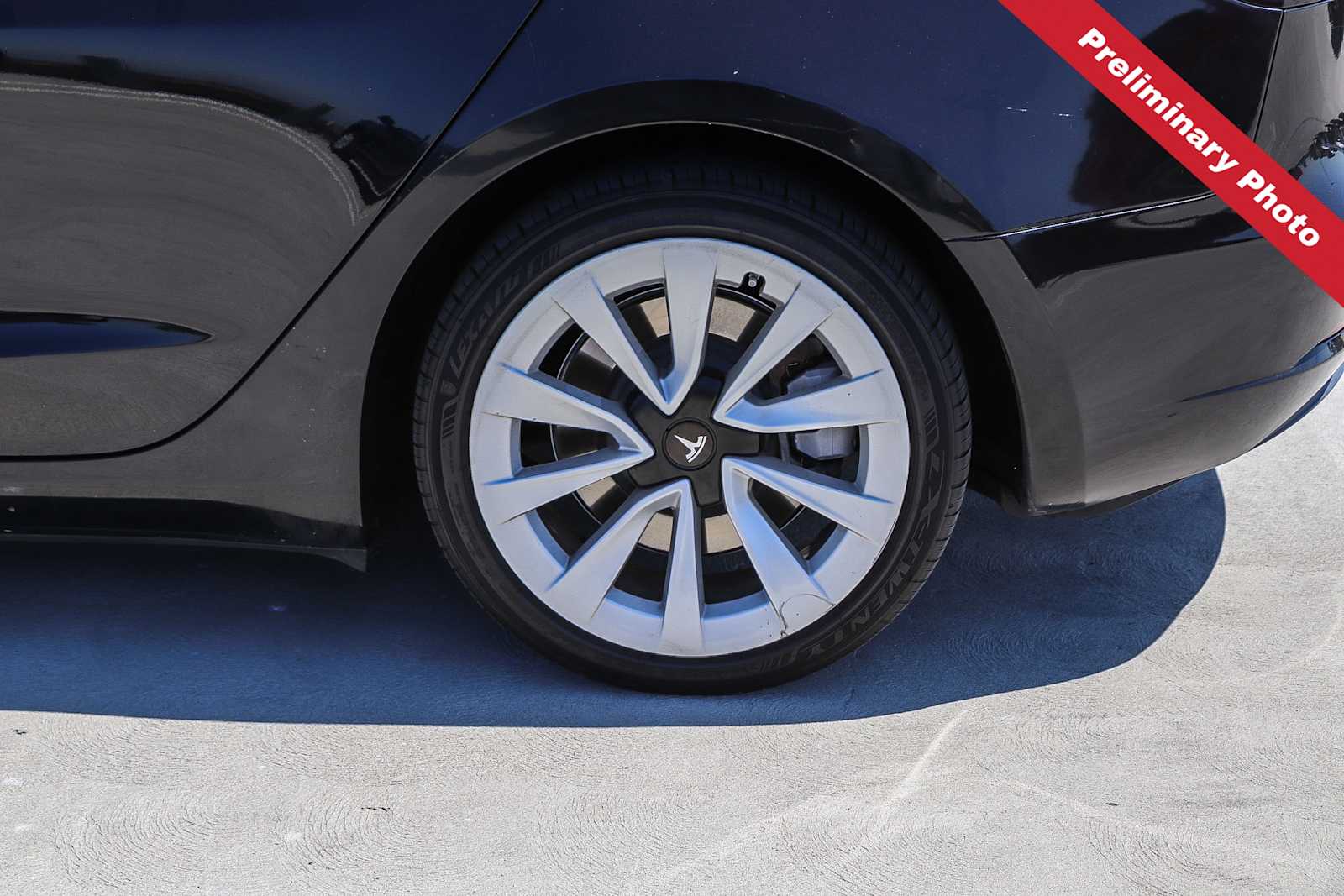 Thumbnail: 2023 Tesla Model 3 - 11