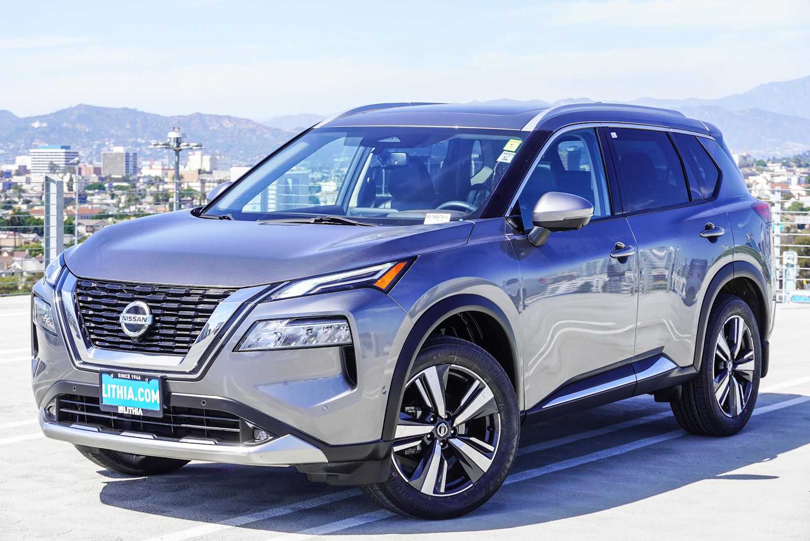 Thumbnail: 2021 Nissan Rogue - 1