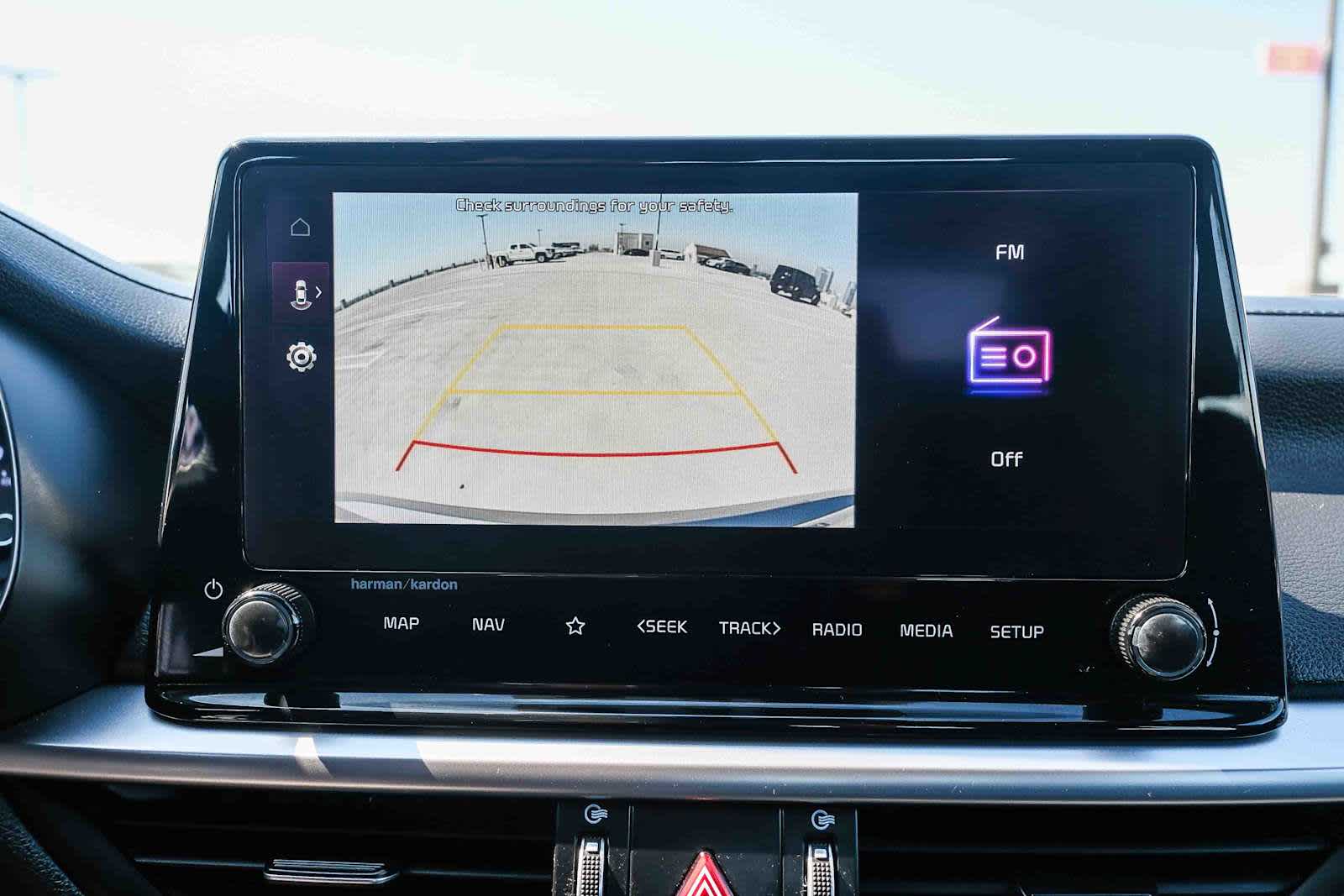 Thumbnail: 2023 Kia Forte - 25