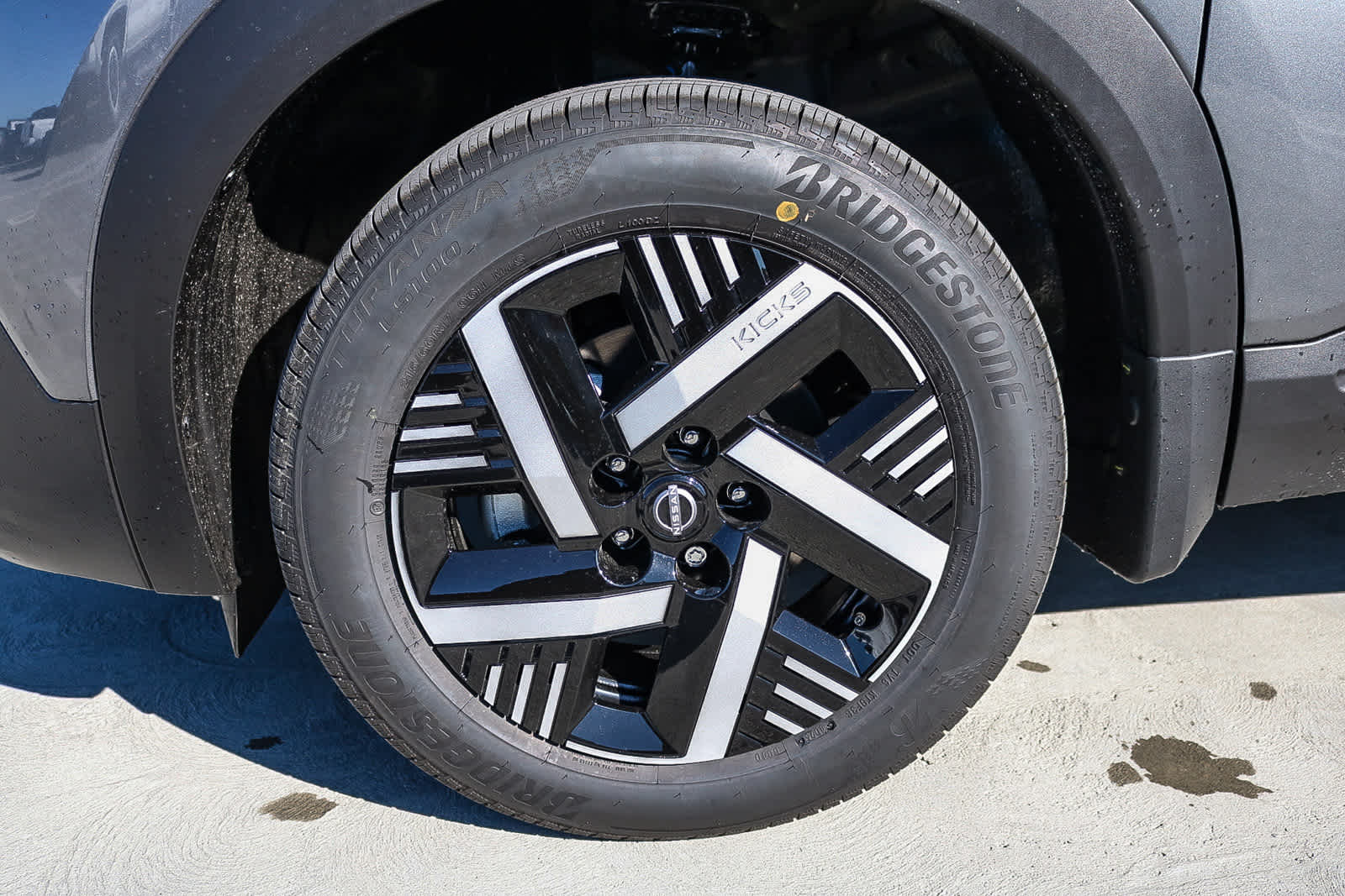 Thumbnail: 2026 Nissan Kicks - 11