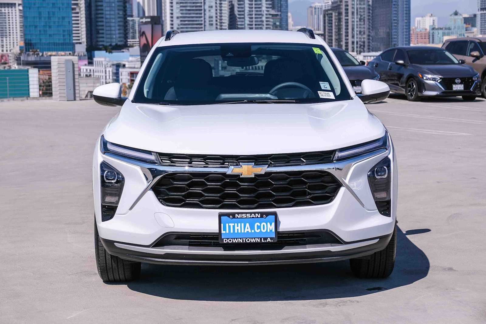 Thumbnail: 2025 Chevrolet Trax - 2