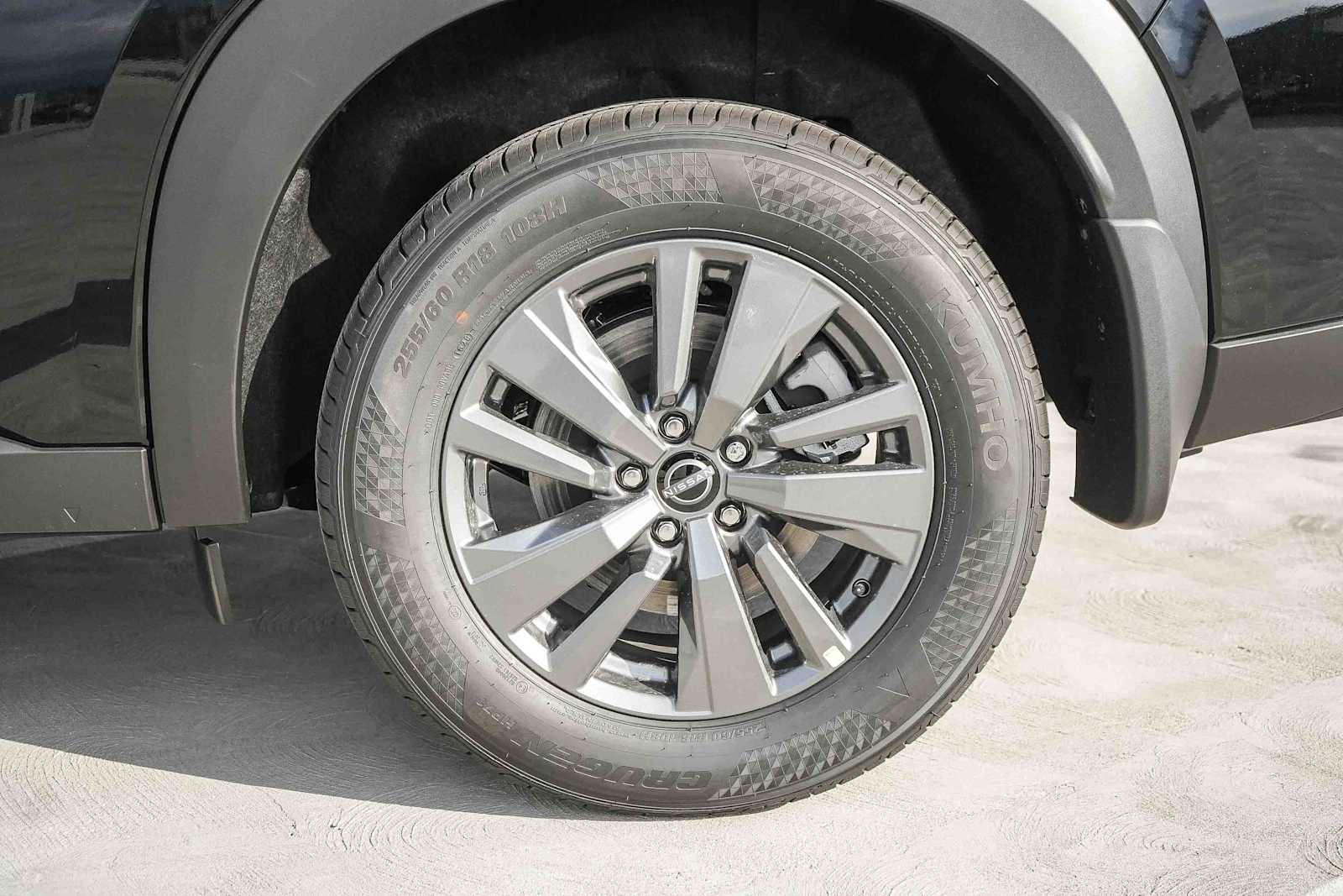 Thumbnail: 2026 Nissan Pathfinder - 10