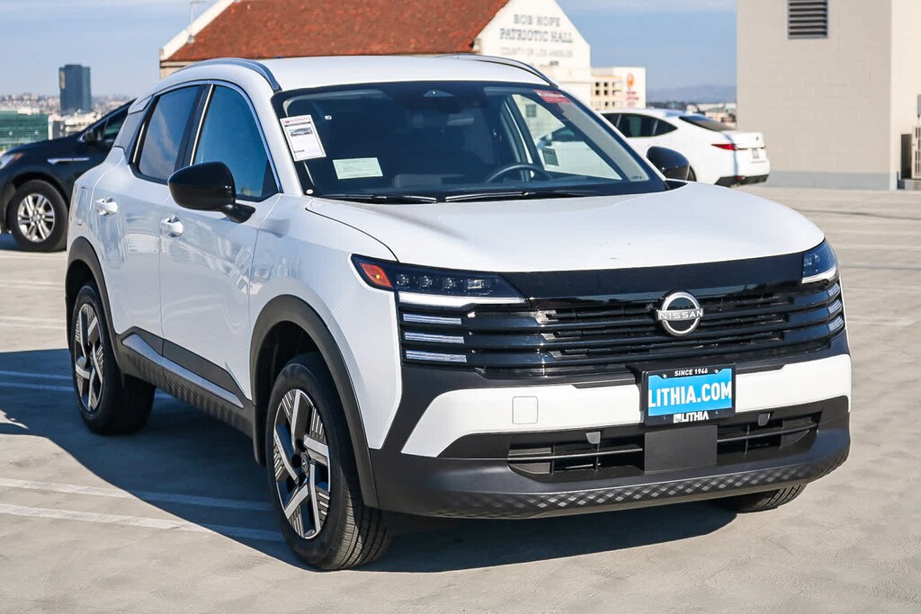 New 2026 Nissan Kicks SV SUV