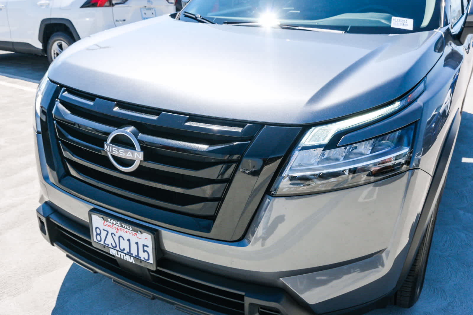 Thumbnail: 2022 Nissan Pathfinder - 12