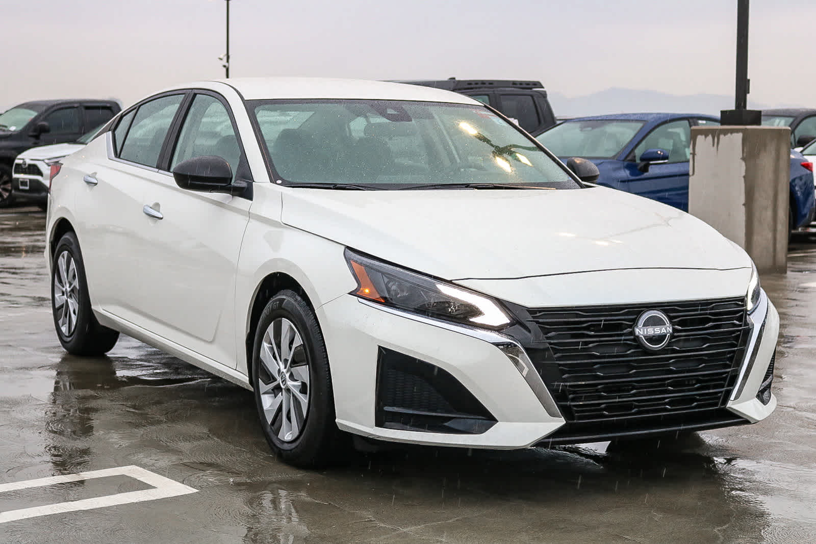 Thumbnail: 2025 Nissan Altima - 3