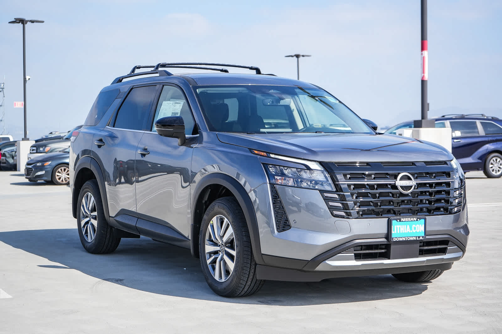 Thumbnail: 2026 Nissan Pathfinder - 3