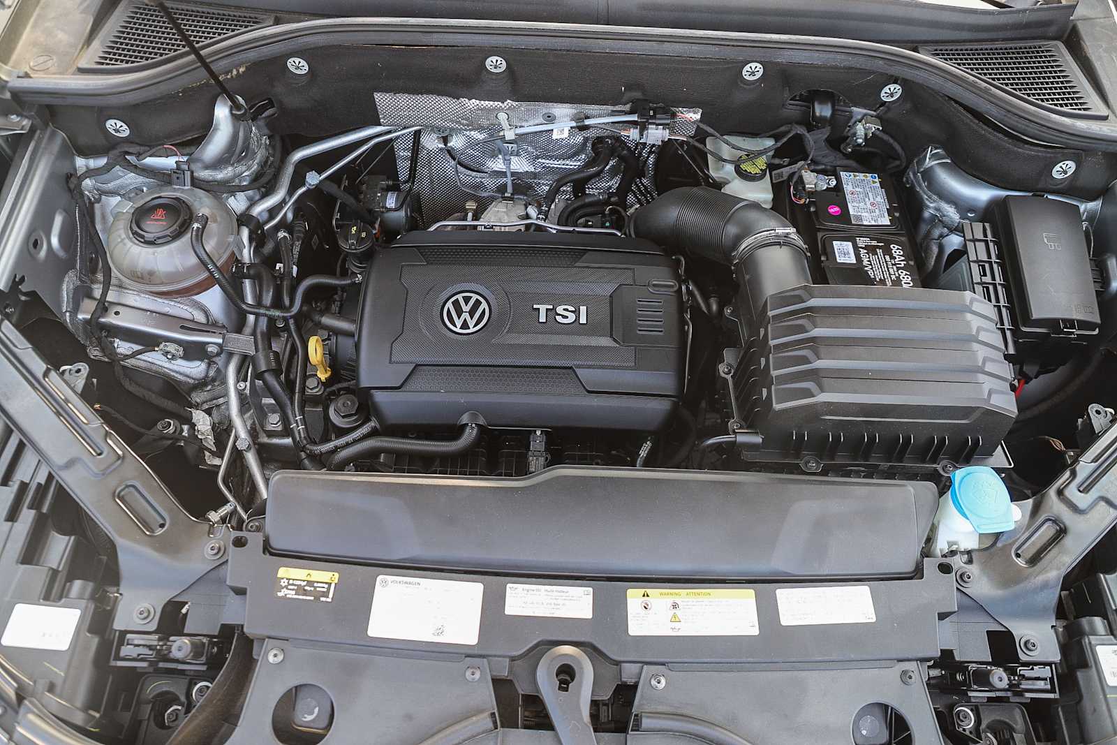 Thumbnail: 2022 Volkswagen Atlas - 28