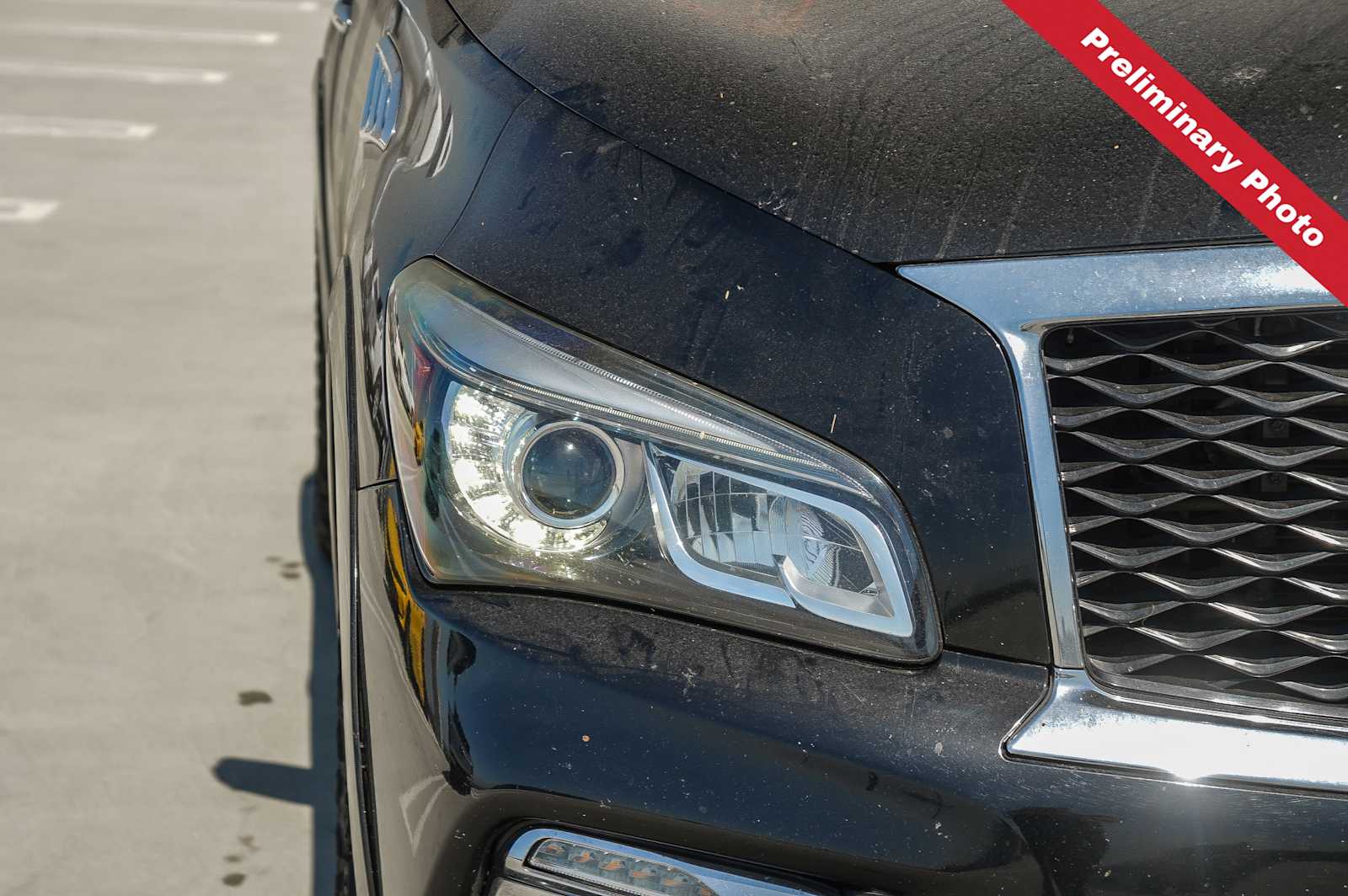 Thumbnail: 2015 INFINITI QX80 - 4