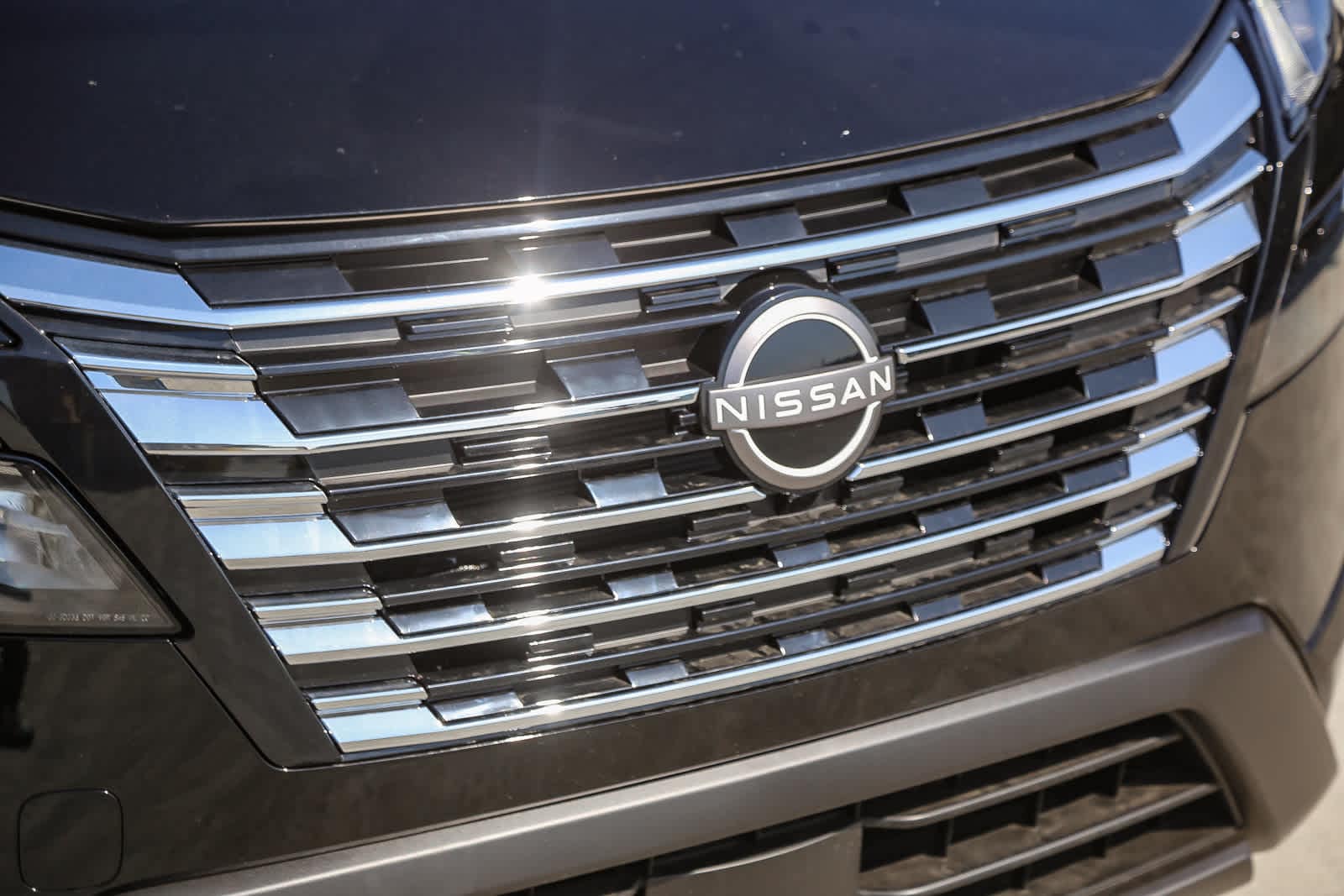 Thumbnail: 2025 Nissan Rogue - 4