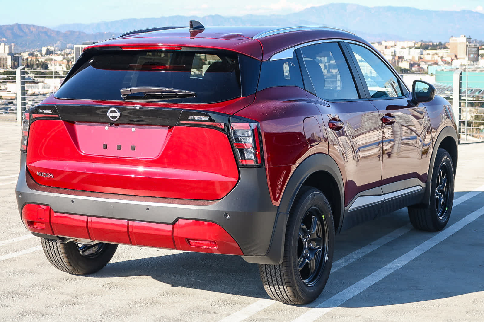 Thumbnail: 2026 Nissan Kicks - 8