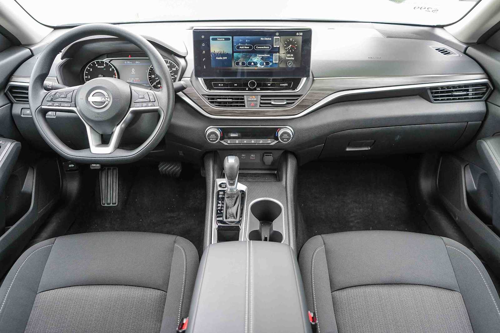Thumbnail: 2026 Nissan Altima - 14