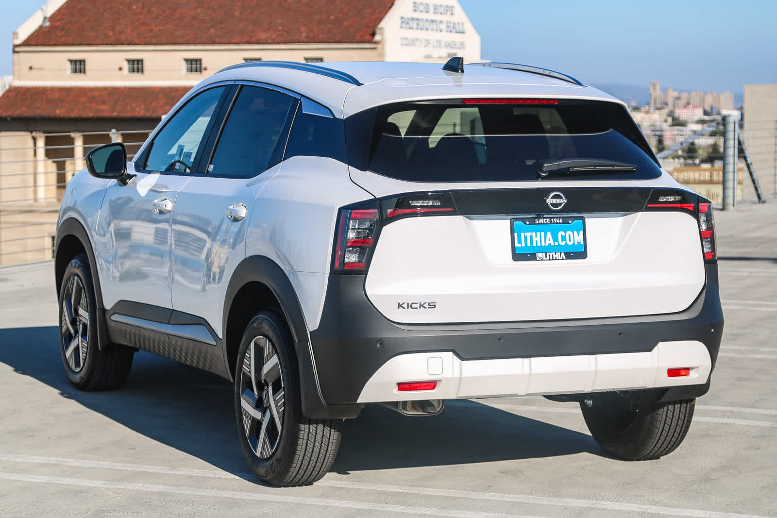 Thumbnail: 2026 Nissan Kicks - 8