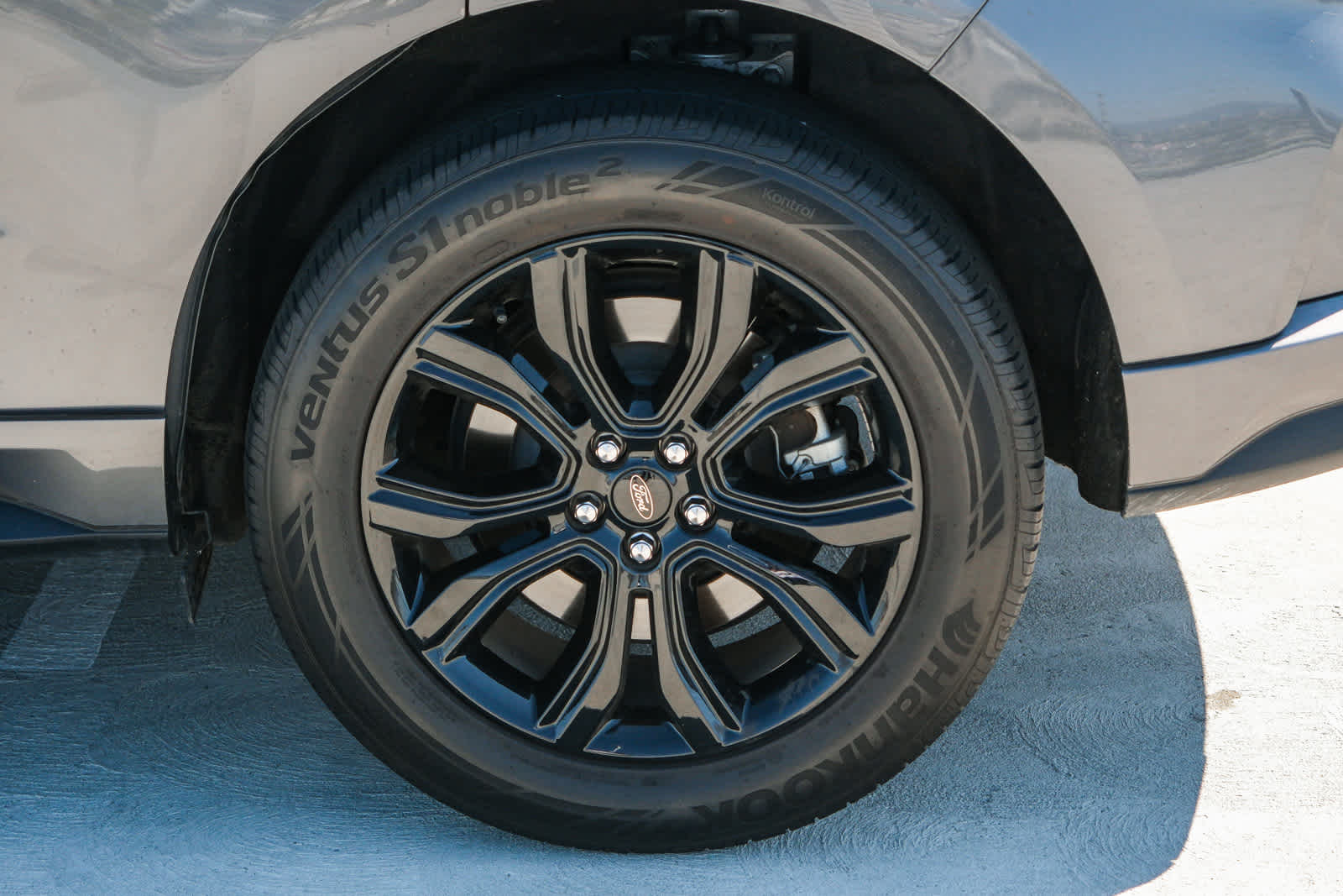 Thumbnail: 2022 Ford Edge - 9