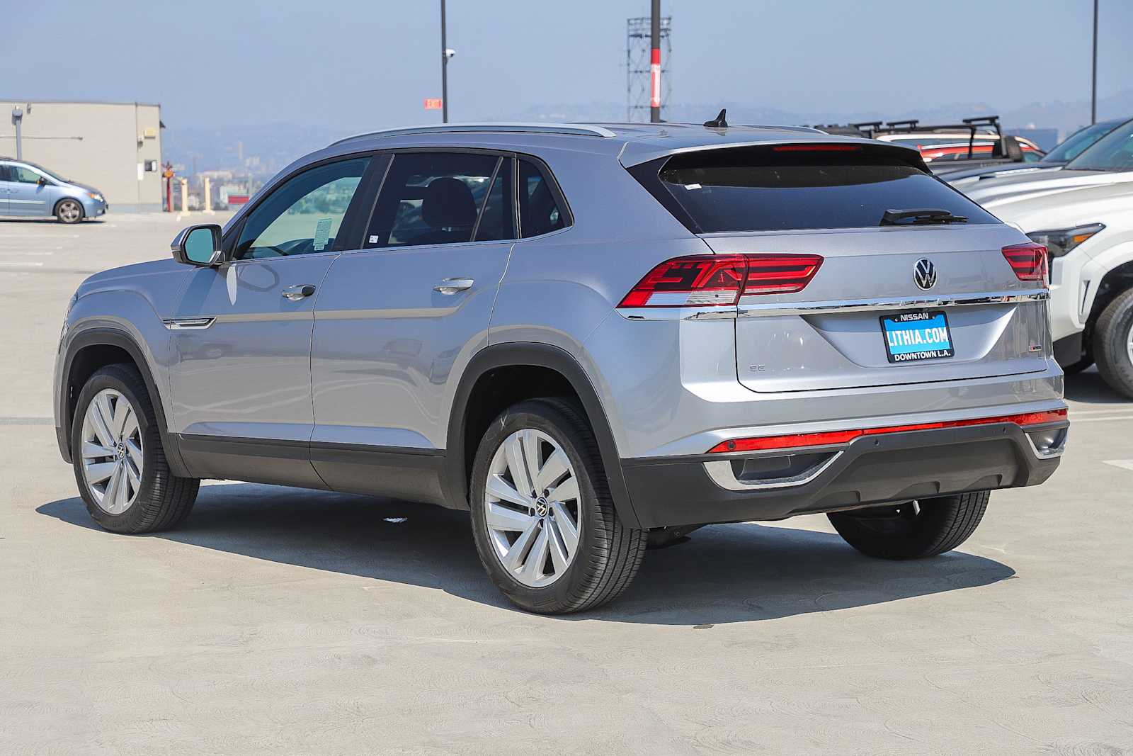 Thumbnail: 2022 Volkswagen Atlas - 12