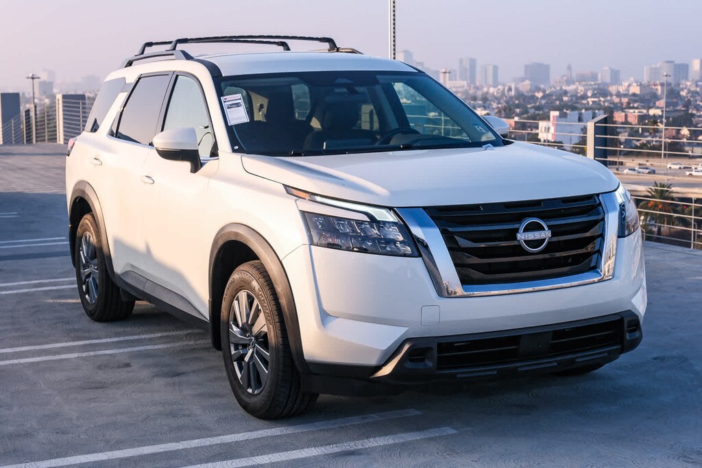 Certified 2024 Nissan Pathfinder SV SUV