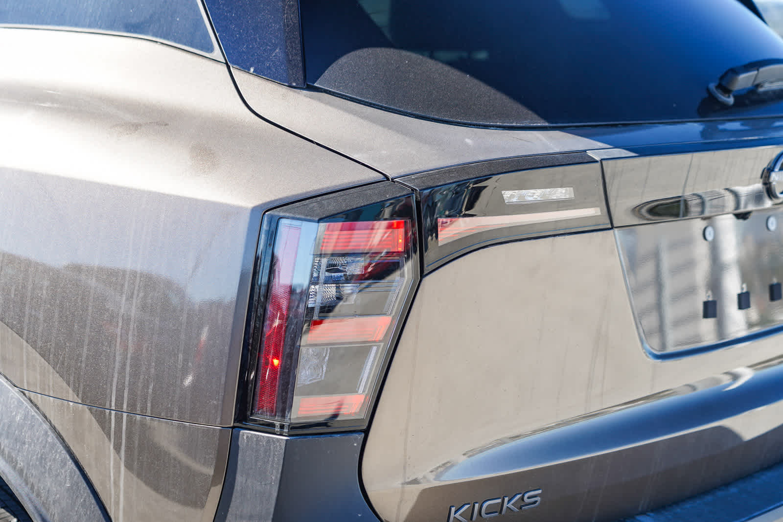 Thumbnail: 2026 Nissan Kicks - 9