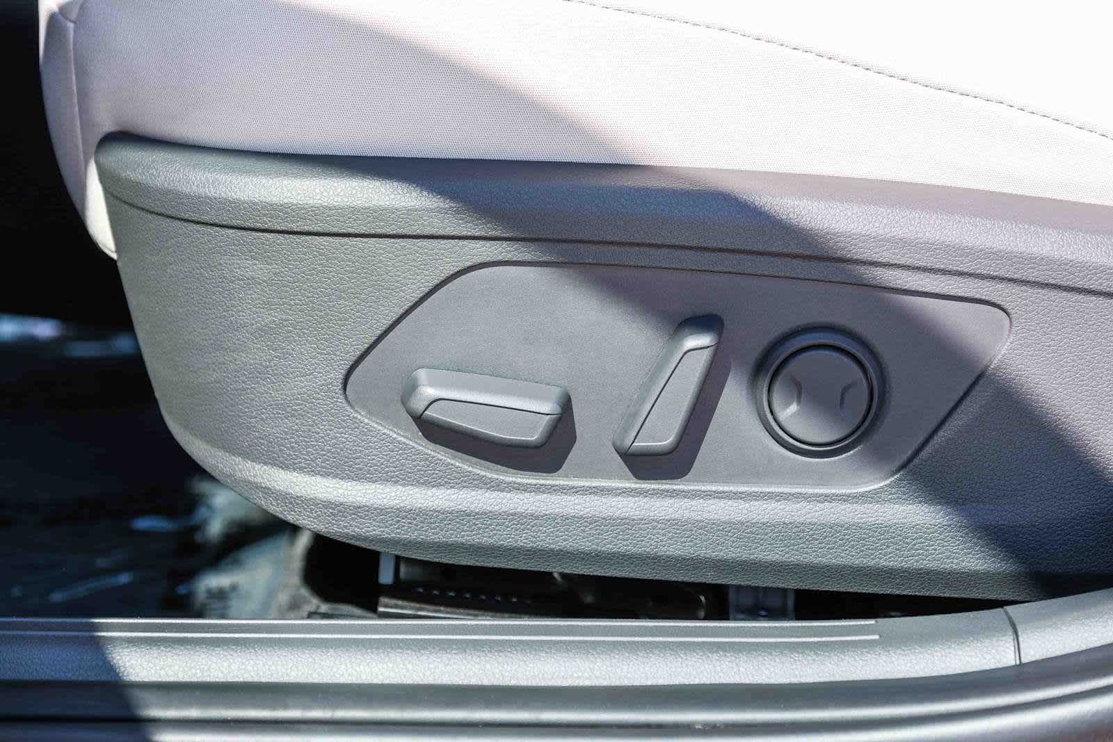 Thumbnail: 2025 Hyundai Sonata - 24