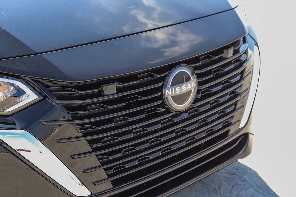 New 2025 Nissan Sentra SV Sedan