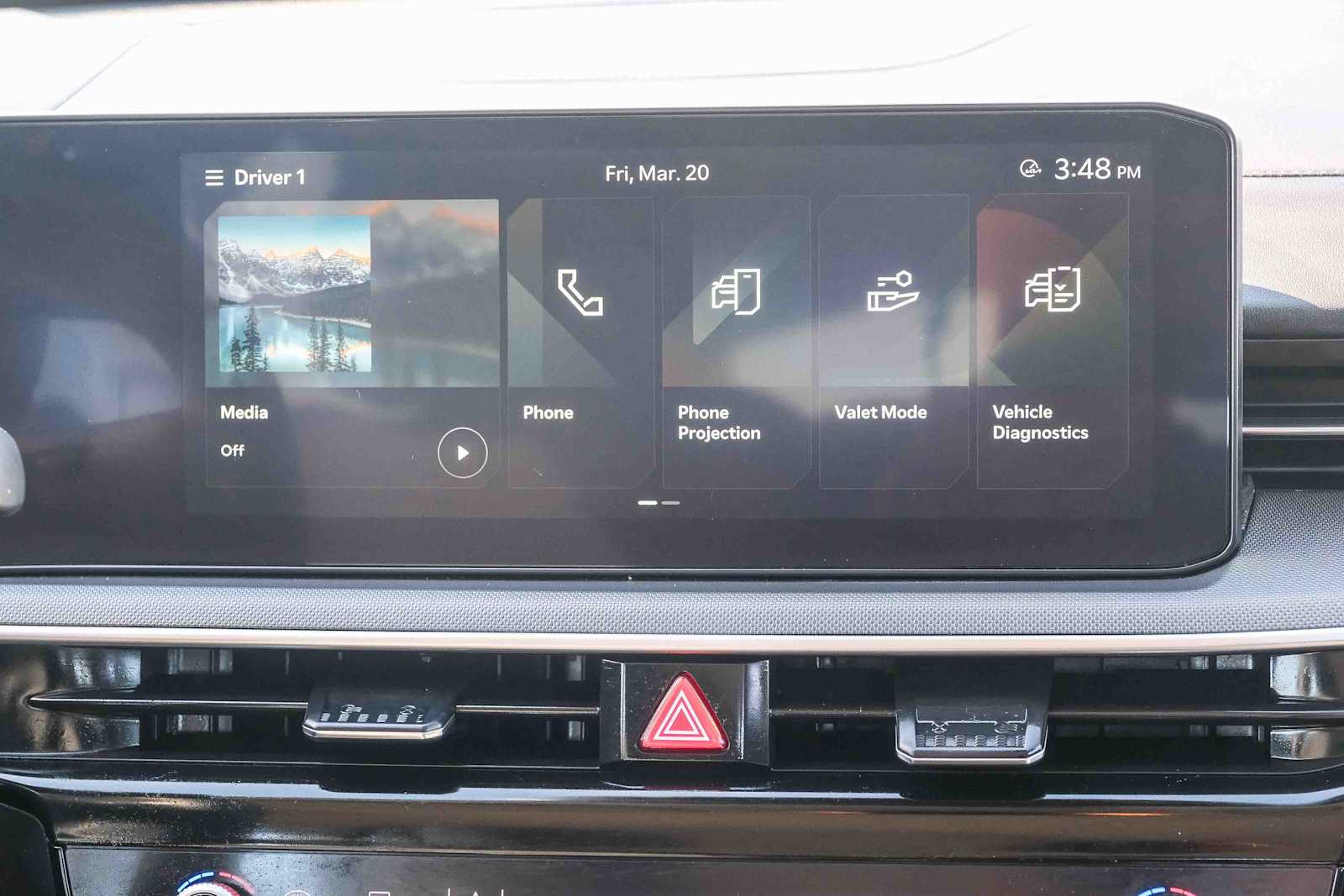 Thumbnail: 2025 Kia K5 - 15