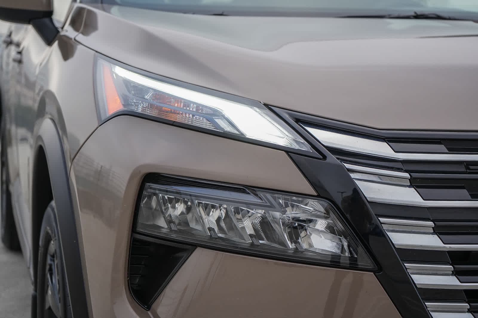 Thumbnail: 2025 Nissan Rogue - 4