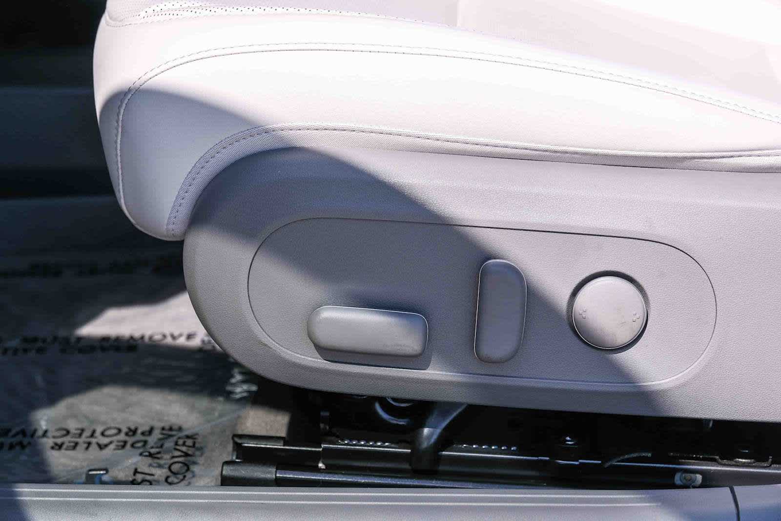 Thumbnail: 2024 Hyundai Ioniq 6 - 23