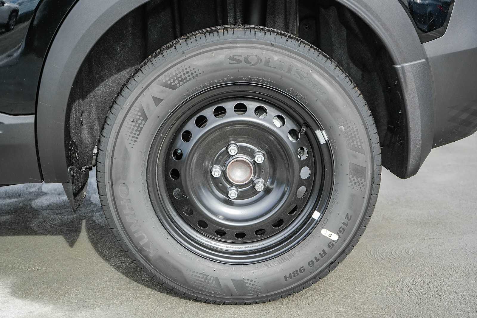 Thumbnail: 2026 Nissan Kicks - 10