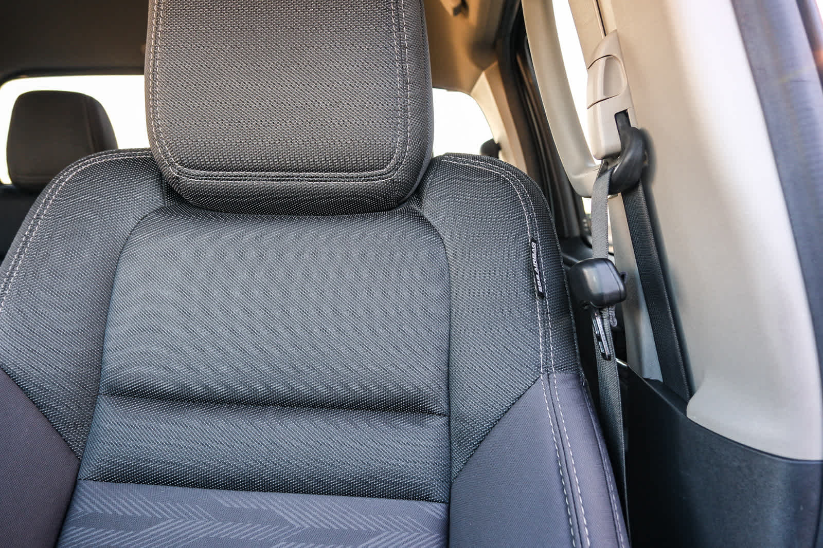 Thumbnail: 2023 Nissan Frontier - 21