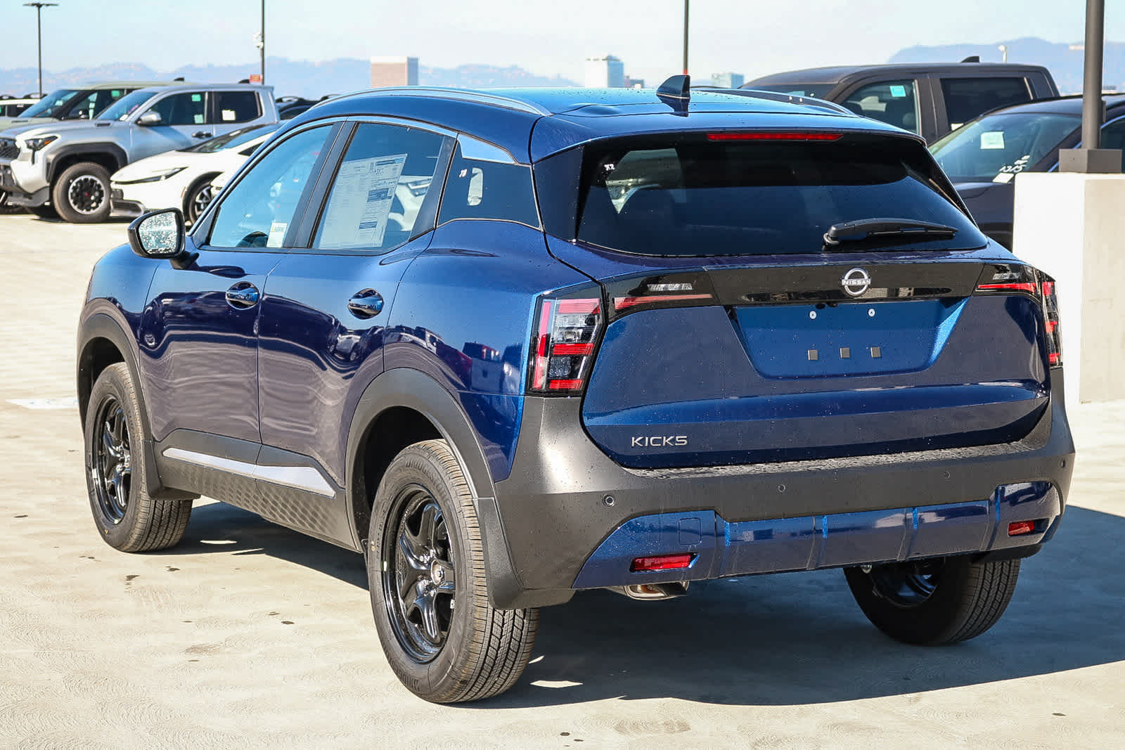 Thumbnail: 2026 Nissan Kicks - 8