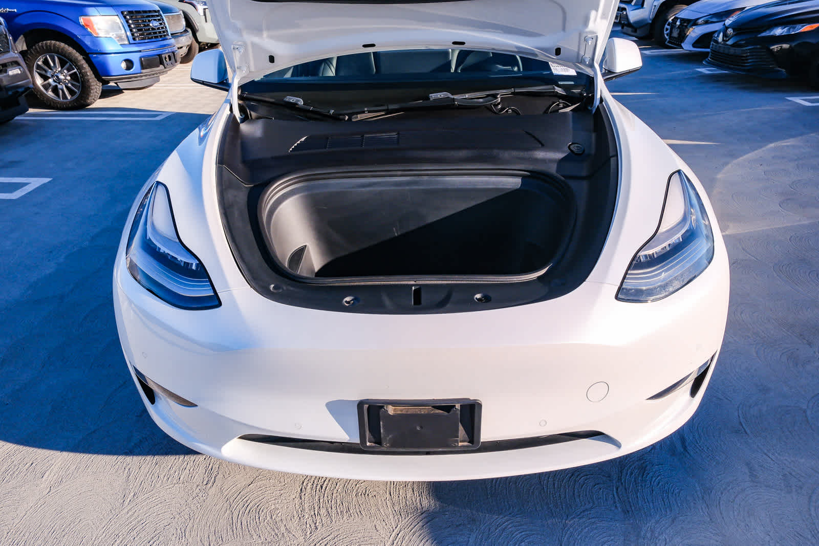 Thumbnail: 2020 Tesla Model Y - 26