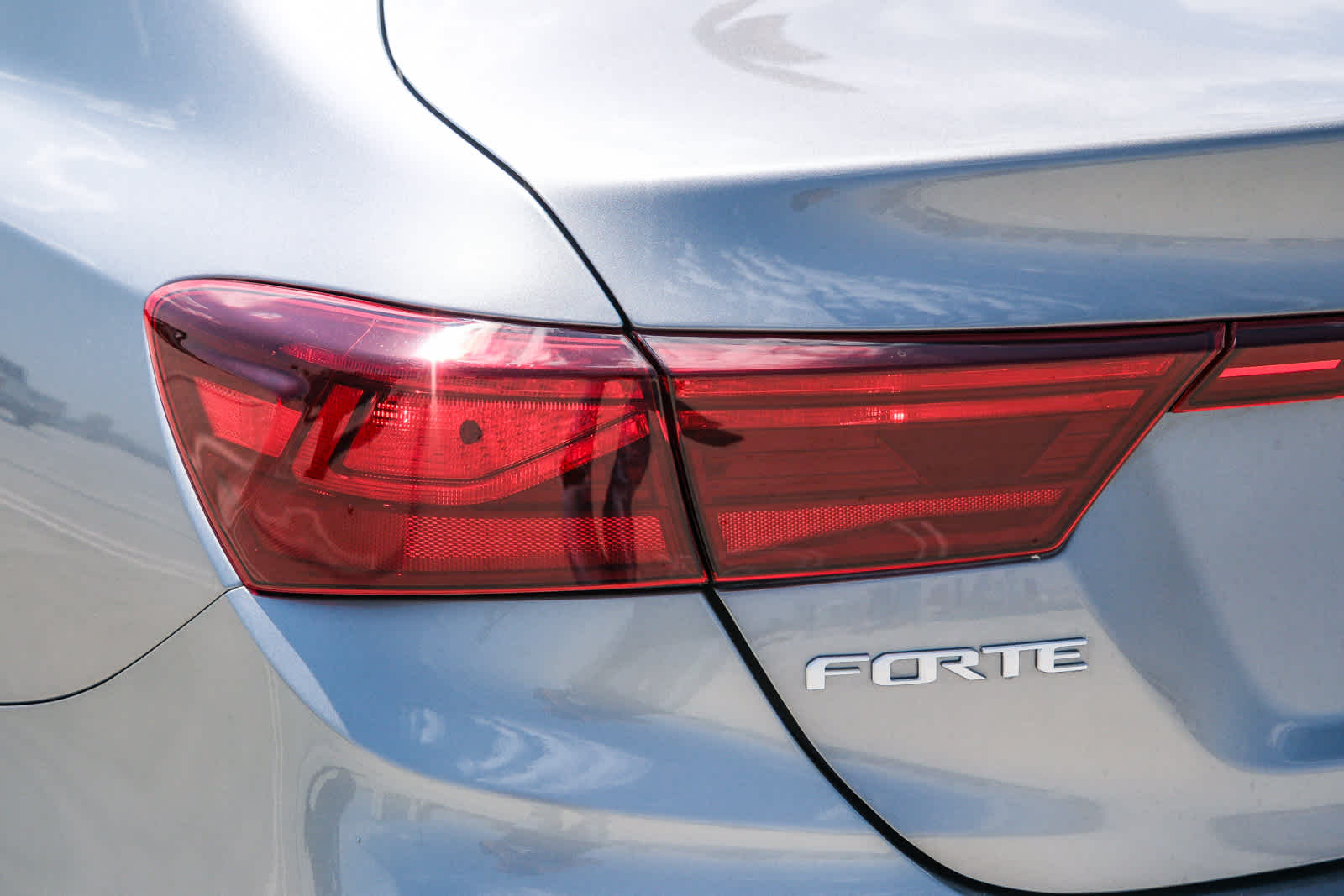 Thumbnail: 2024 Kia Forte - 7