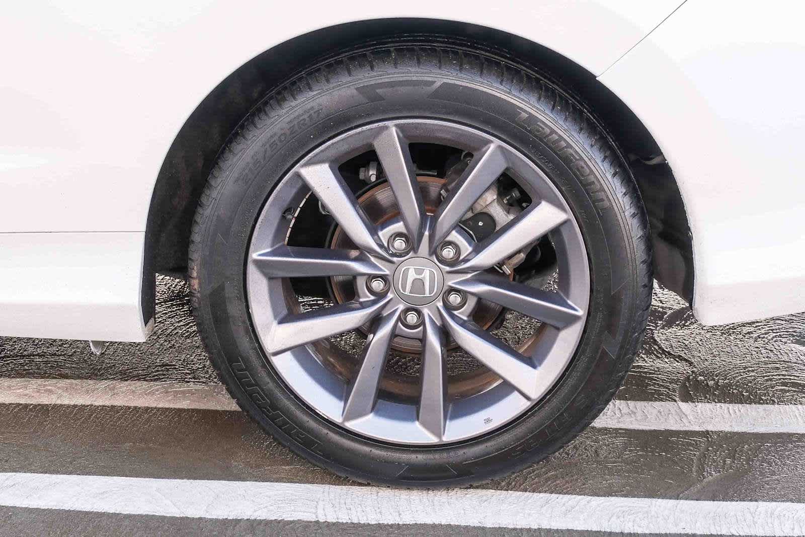 Thumbnail: 2019 Honda Civic - 10