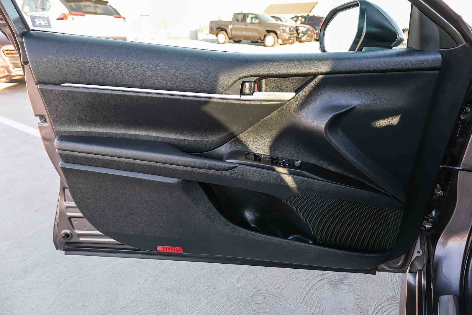 Thumbnail: 2024 Toyota Camry - 18