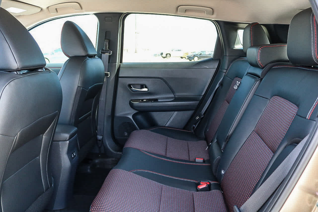 Thumbnail: 2026 Nissan Kicks - 34