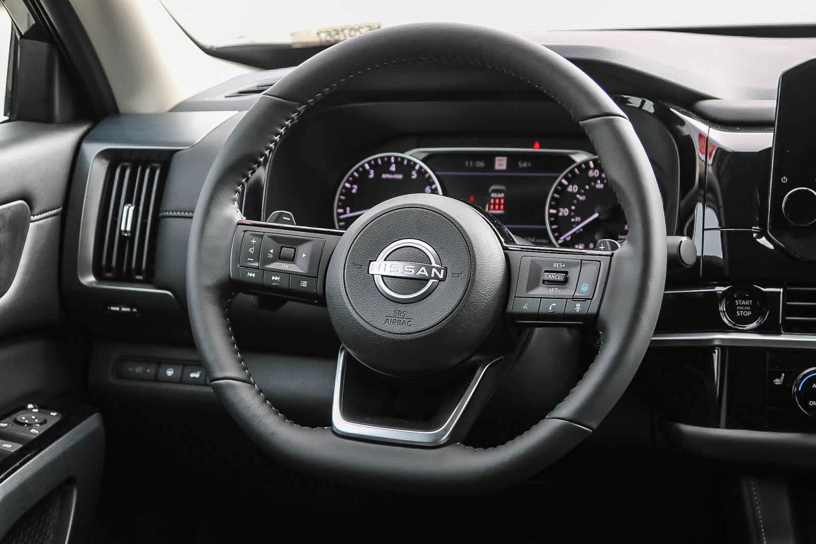 Thumbnail: 2025 Nissan Pathfinder - 18