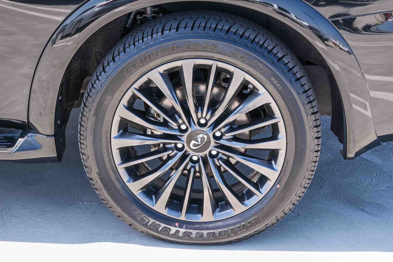Thumbnail: 2024 INFINITI QX80 - 9