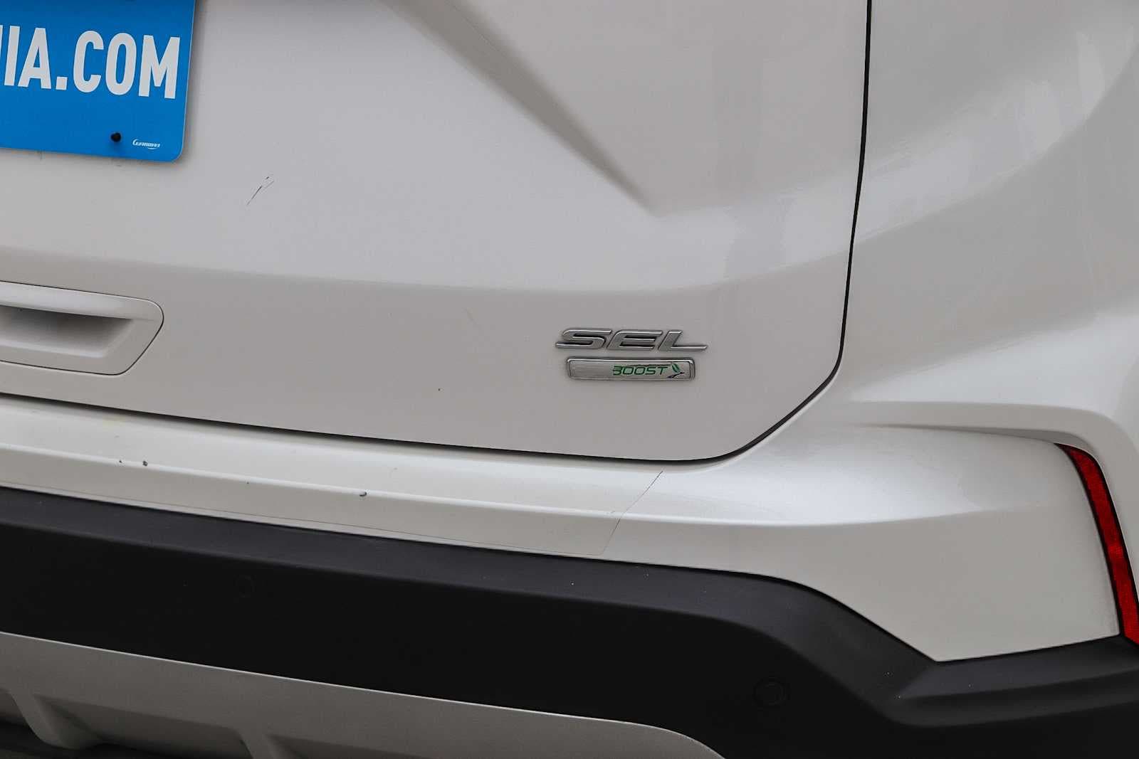 Thumbnail: 2019 Ford Edge - 8