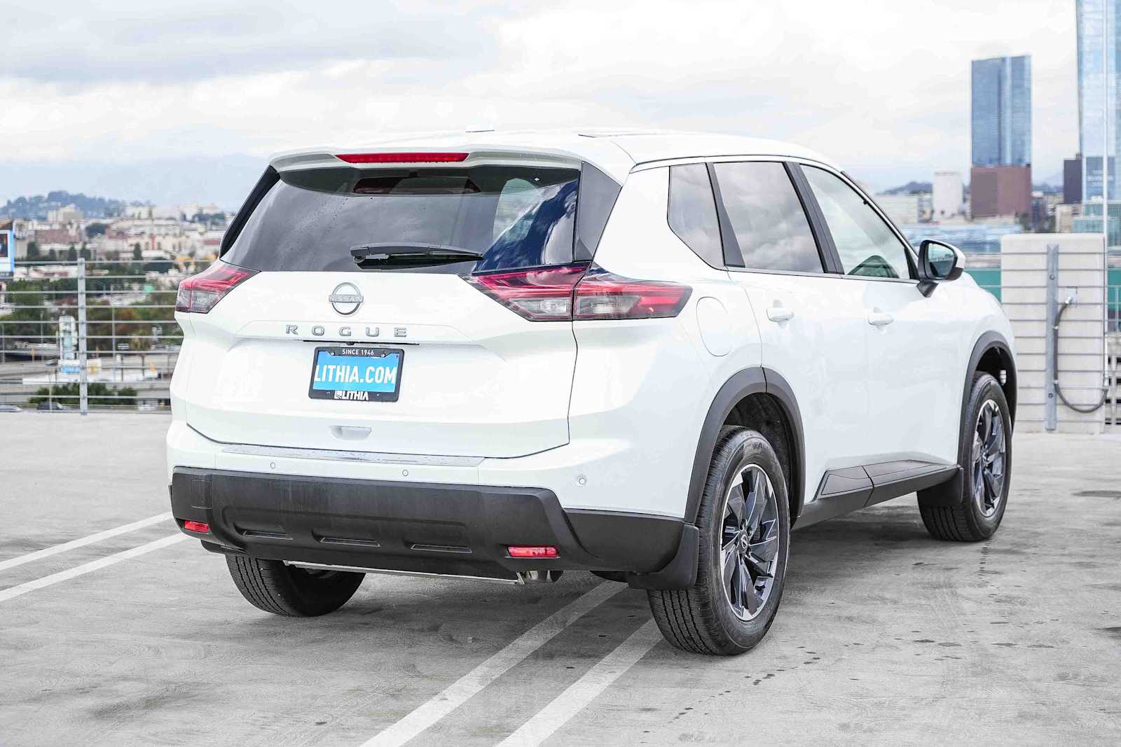 Thumbnail: 2026 Nissan Rogue - 6