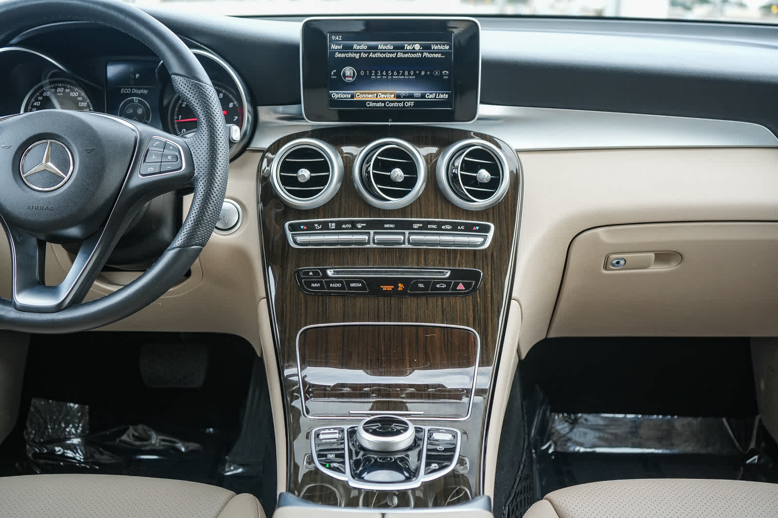 Thumbnail: 2019 Mercedes-Benz GLC - 16