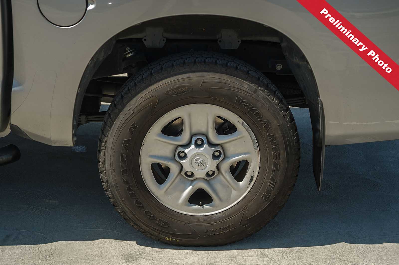 Thumbnail: 2012 Toyota Tundra - 10